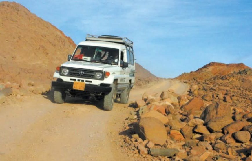 Stargazing Adventure by Jeep Safari in Hurghada